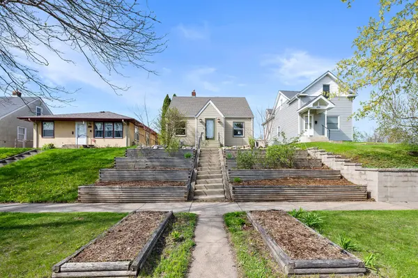 691 Orange AVE E, Saint Paul, MN 55106