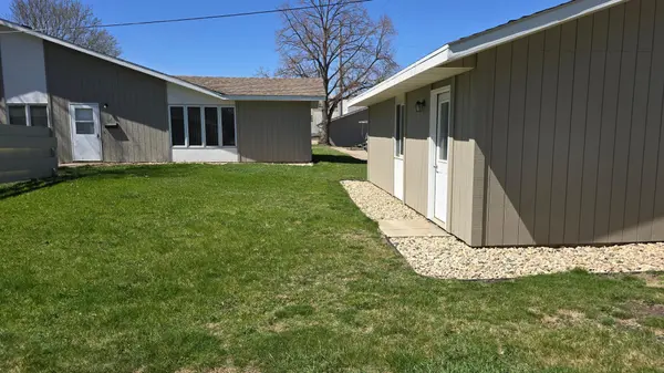 116 S 5th ST, Marshall, MN 56258
