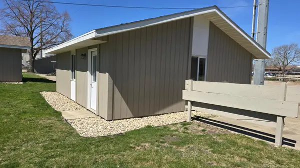 116 S 5th ST, Marshall, MN 56258