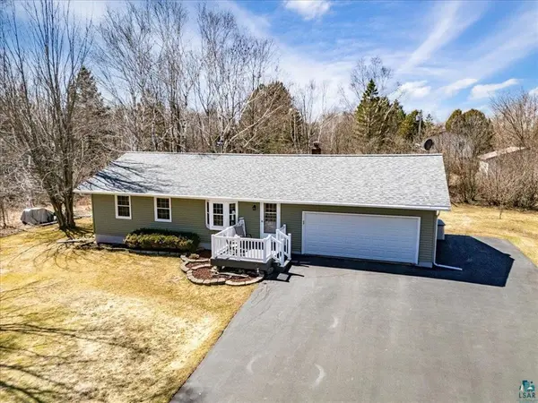 29 Maple DR, Esko, MN 55733