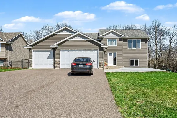 31149 Algonquin TRL, Chisago City, MN 55013