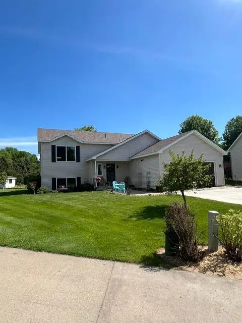 5736 Eagle CT, Saint Cloud, MN 56303
