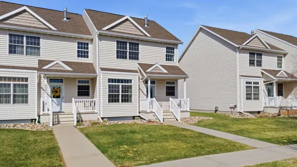 4551 44th ST S, Fargo, ND 58104