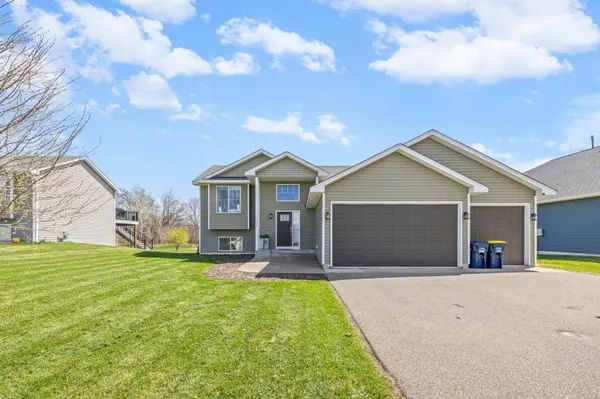 31037 Algonquin TRL, Chisago City, MN 55013