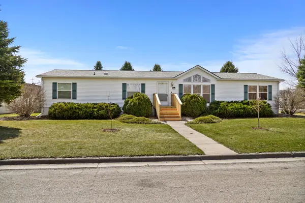 4 4th AVE SE, Gwinner, ND 58040