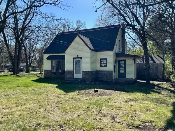 2090 Quentin AVE S,  Lakeland,  MN 55043
