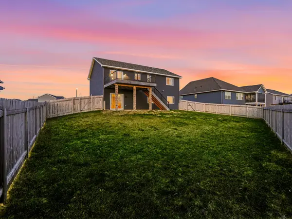 1755 Otter WAY, New Richmond, WI 54017