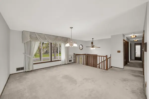 216 Lowell RD, Champlin, MN 55316