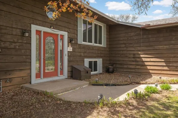 216 Lowell RD, Champlin, MN 55316