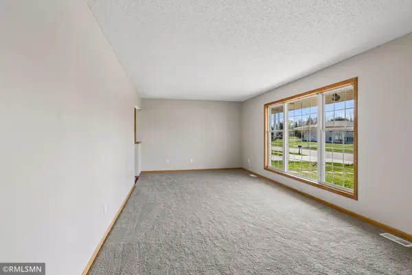 1112 Emerson LN N, Brooklyn Center, MN 55430