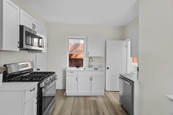 676 York AVE, Saint Paul, MN 55106