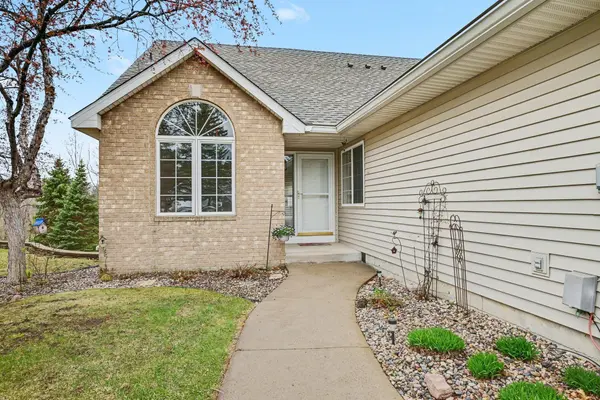 14602 Beverley LN, Savage, MN 55378