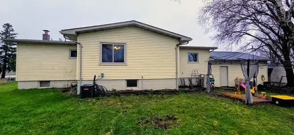 21585 County Road 197, Belgrade, MN 56312