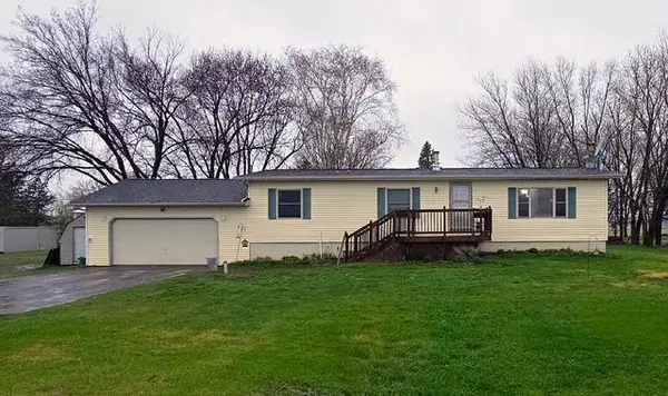 21585 County Road 197,  Belgrade,  MN 56312