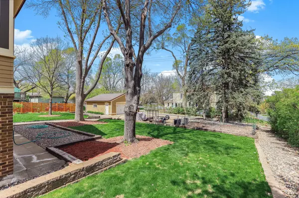 200 7th ST W, Hastings, MN 55033