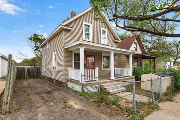 571 Front AVE, Saint Paul, MN 55117