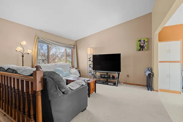 6709 110th AVE N, Champlin, MN 55316