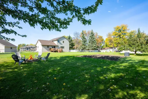 501 W 7th AVE, Osakis, MN 56360