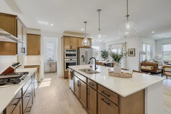 20252 Marsh CT, Maple Grove, MN 55311