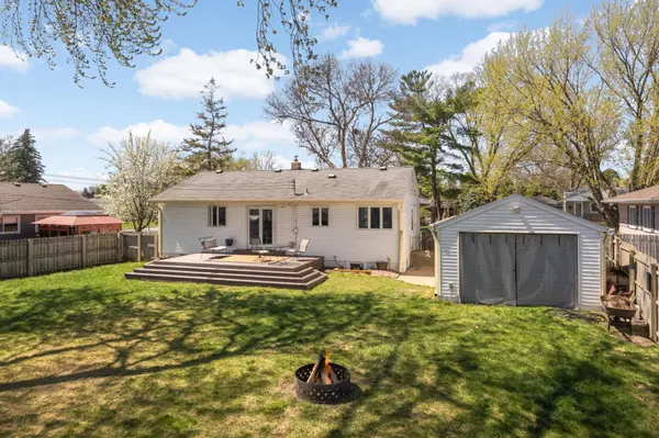 241 9th AVE NW, New Brighton, MN 55112