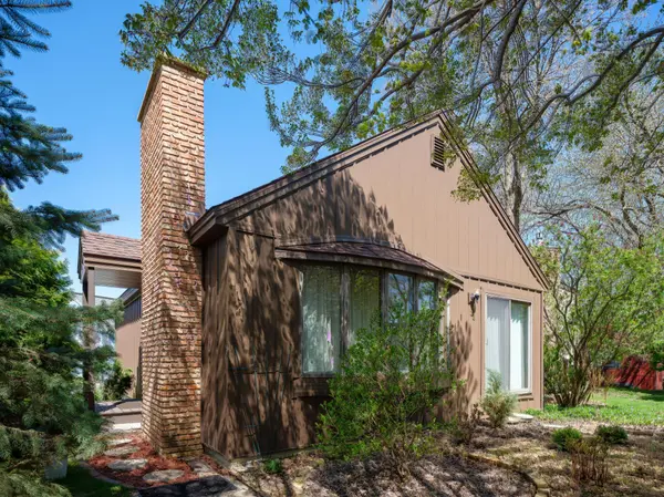 215 Elton Hills DR NW #35, Rochester, MN 55901