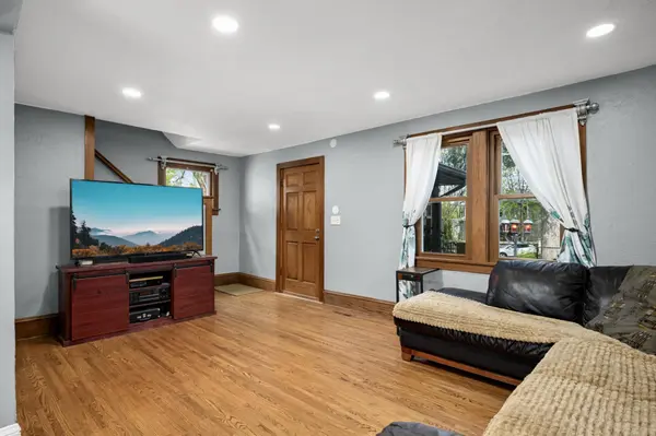 4140 Minnehaha AVE, Minneapolis, MN 55406