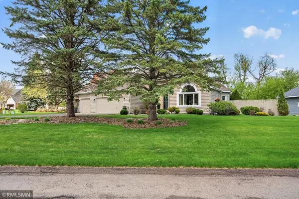 1703 Anderlie LN W, White Bear Twp, MN 55110