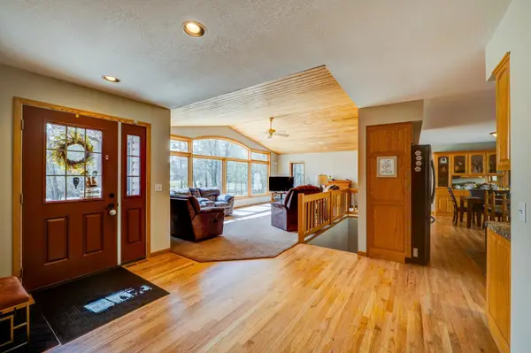607 Maple Ridge CT NW, Bemidji, MN 56601