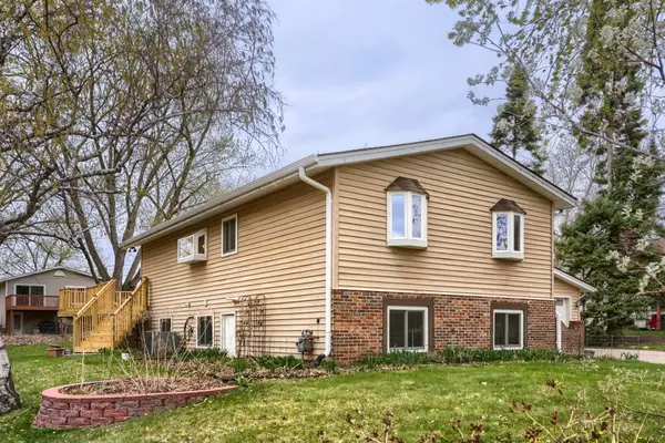 9308 Russell AVE S, Bloomington, MN 55431