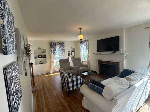 571 E Academy ST, Owatonna, MN 55060
