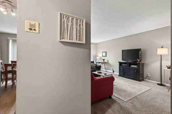 333 8th ST SE #117, Minneapolis, MN 55414