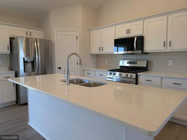 2741 Ivy AVE NE, Saint Michael, MN 55376
