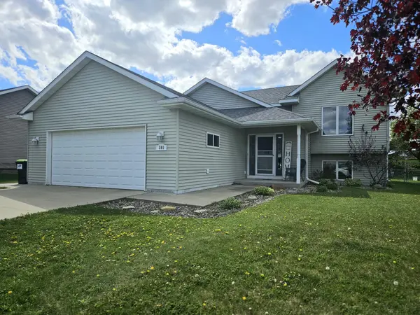 399 5th AVE SE, Dover, MN 55929