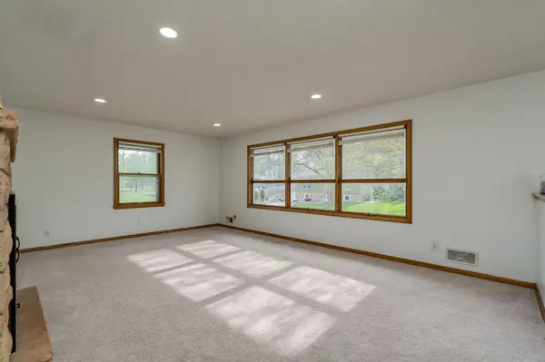 110 S Belmont DR, Mankato, MN 56001