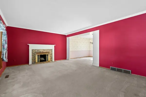 2110 Valkyrie DR NW, Rochester, MN 55901