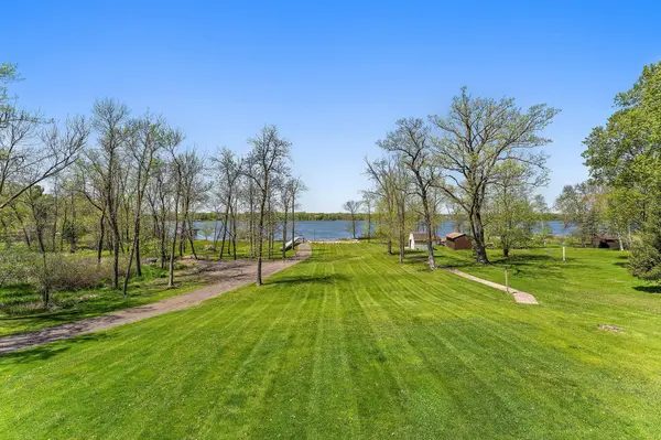 47792 Blue Heron TRL, Rush City, MN 55069