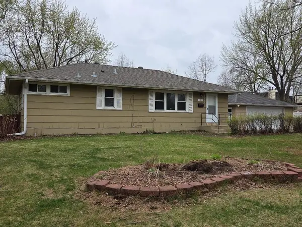 7101 Hartkopf LN, Brooklyn Park, MN 55428