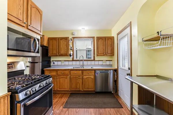 3845 Perry AVE N, Robbinsdale, MN 55422