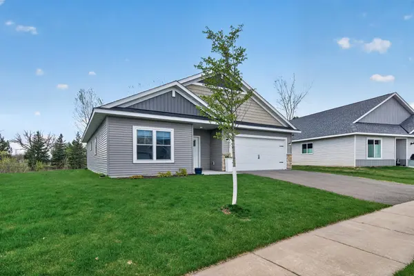 4827 Education DR N, Hugo, MN 55038