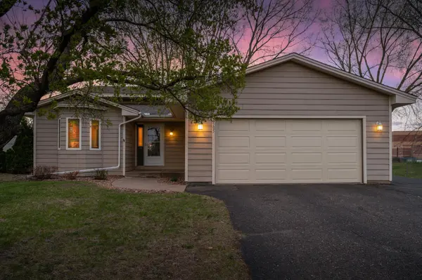 7505 Edgewood DR, Mounds View, MN 55112