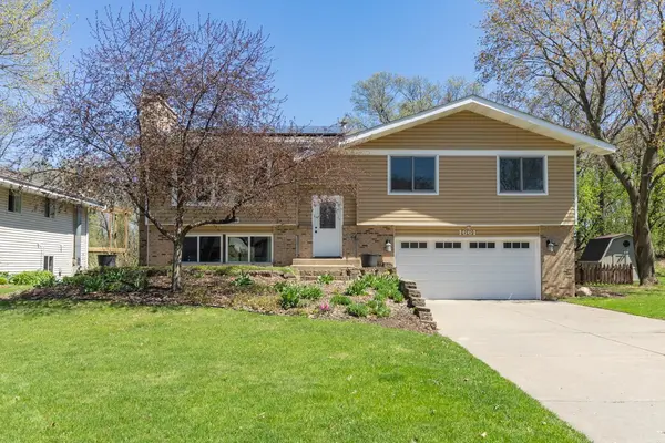 1661 Hilo AVE N, Oakdale, MN 55128