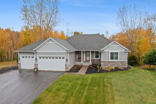 2697 Davis ST S, Cambridge, MN 55008