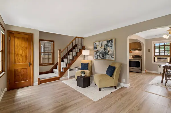 1212 4th ST N, South Saint Paul, MN 55075