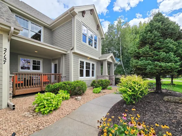 21157 Ridgewood TRL, Lakeville, MN 55044