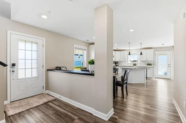 1136 Middlefield RD, Medina, MN 55340