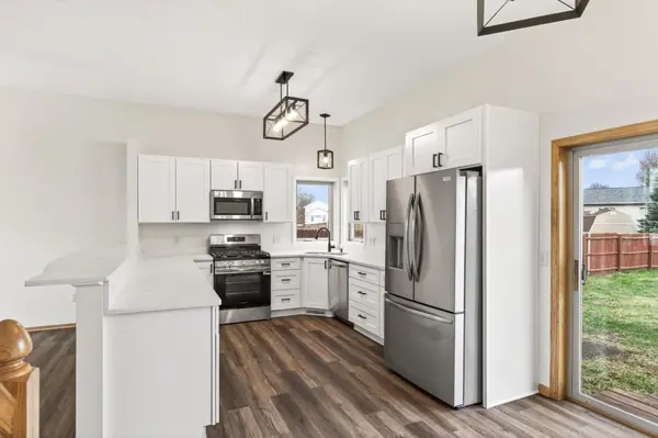 1100 S Passage SW, Isanti, MN 55040
