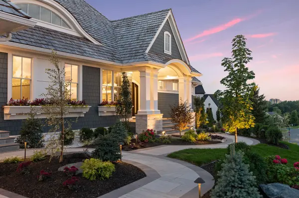 5095 Kelsey TER, Edina, MN 55436