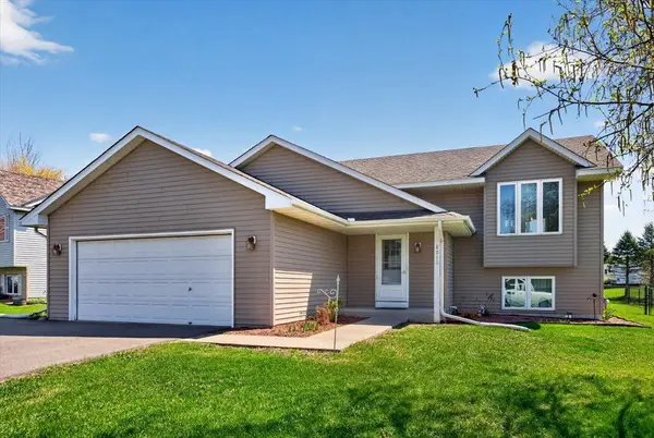 8060 Prairie TRL, Rockford, MN 55373