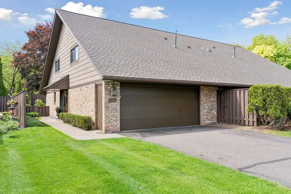 17901 Comstock RD, Wayzata, MN 55391