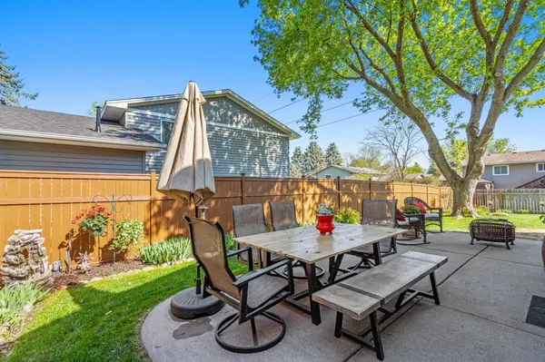 11532 Oregon AVE N, Champlin, MN 55316
